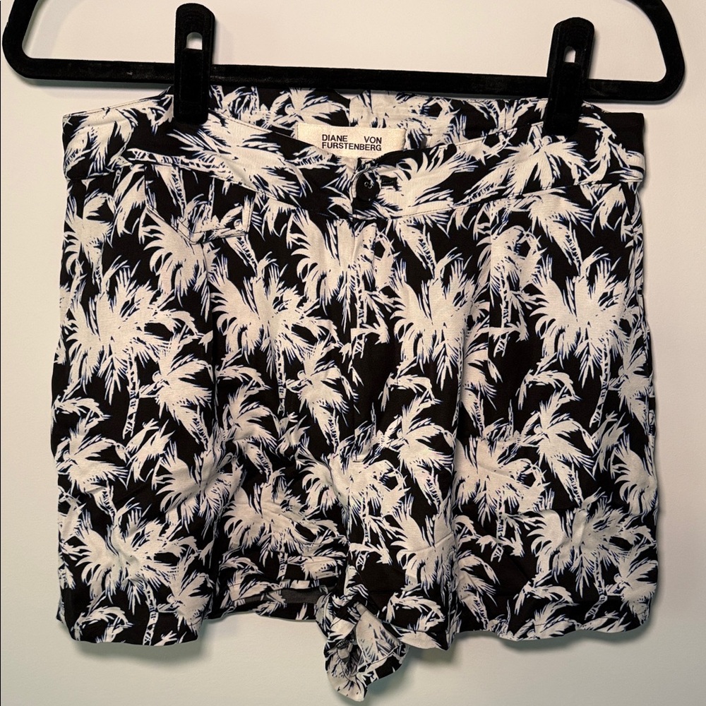 Diane Von Furstenberg High Waist Palm Print Shorts